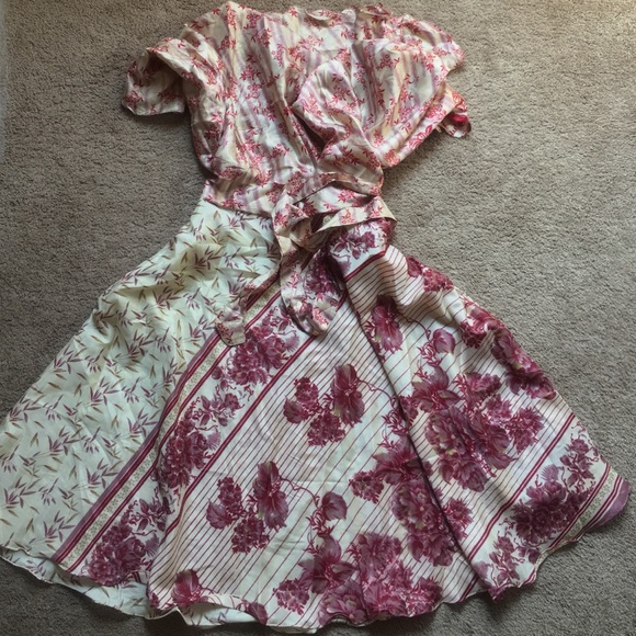 Dresses & Skirts - 🌟HP🌟 Rare!! Multiway wrap skirt/ dress100%silk